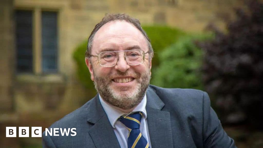 University Leadership Pay Rise Sparks Outrage Amid Staff Job Cuts