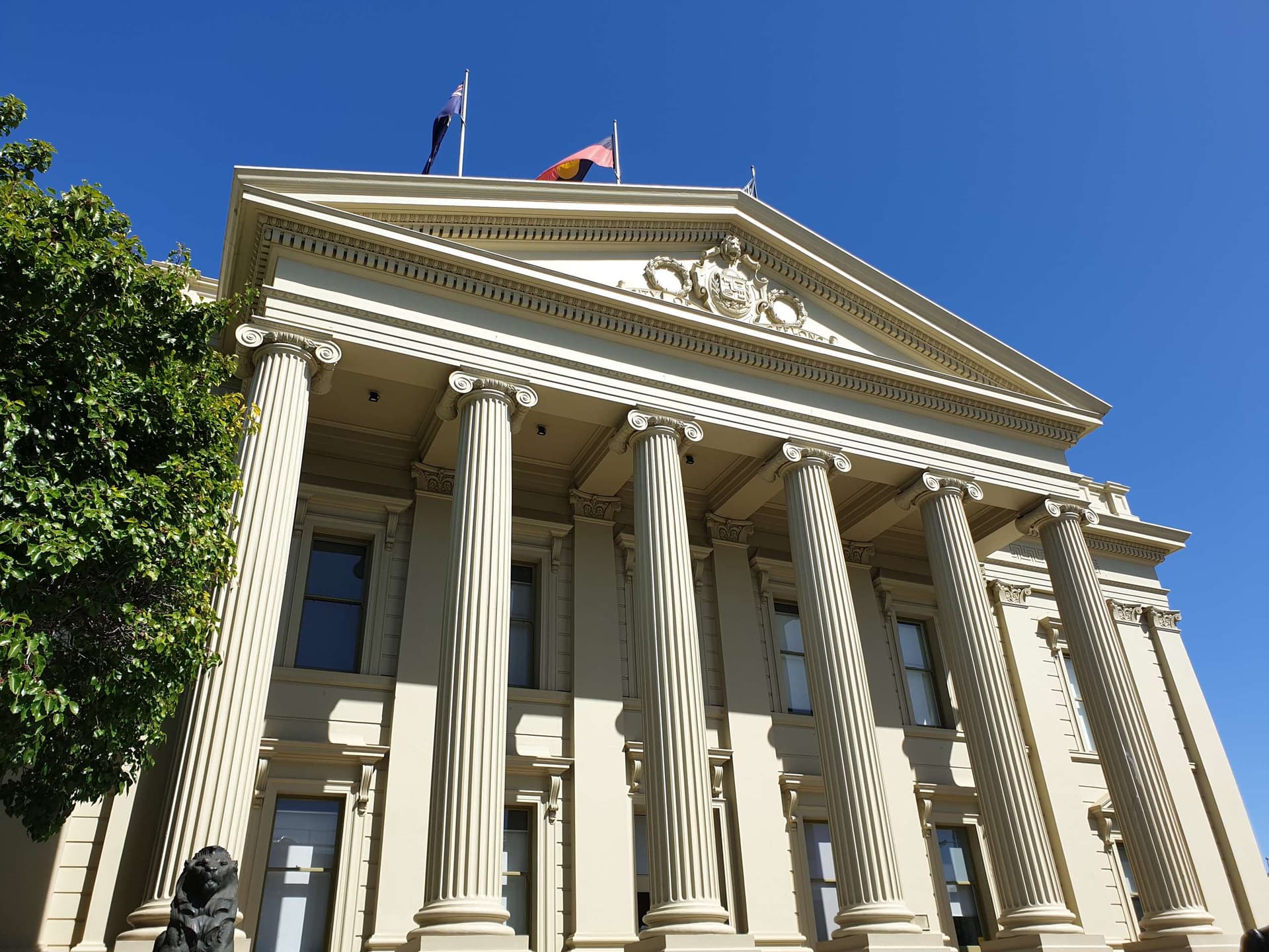 300 Aged Care Jobs at Risk in Geelong: What's Next?